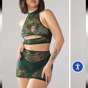 Savage X Fenty Shadowplay Lace Set - Emerald Green Skirt And Bra -Small Like New